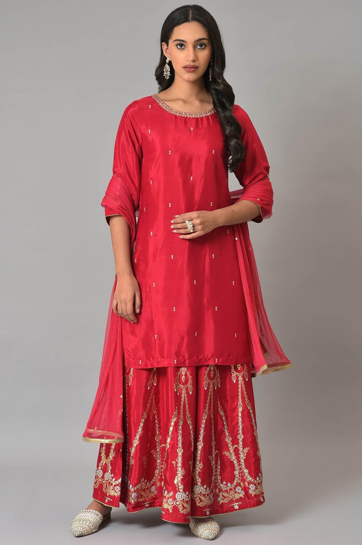 Red Embroidered Festive kurta With Culottes And Mesh Dupatta - XS