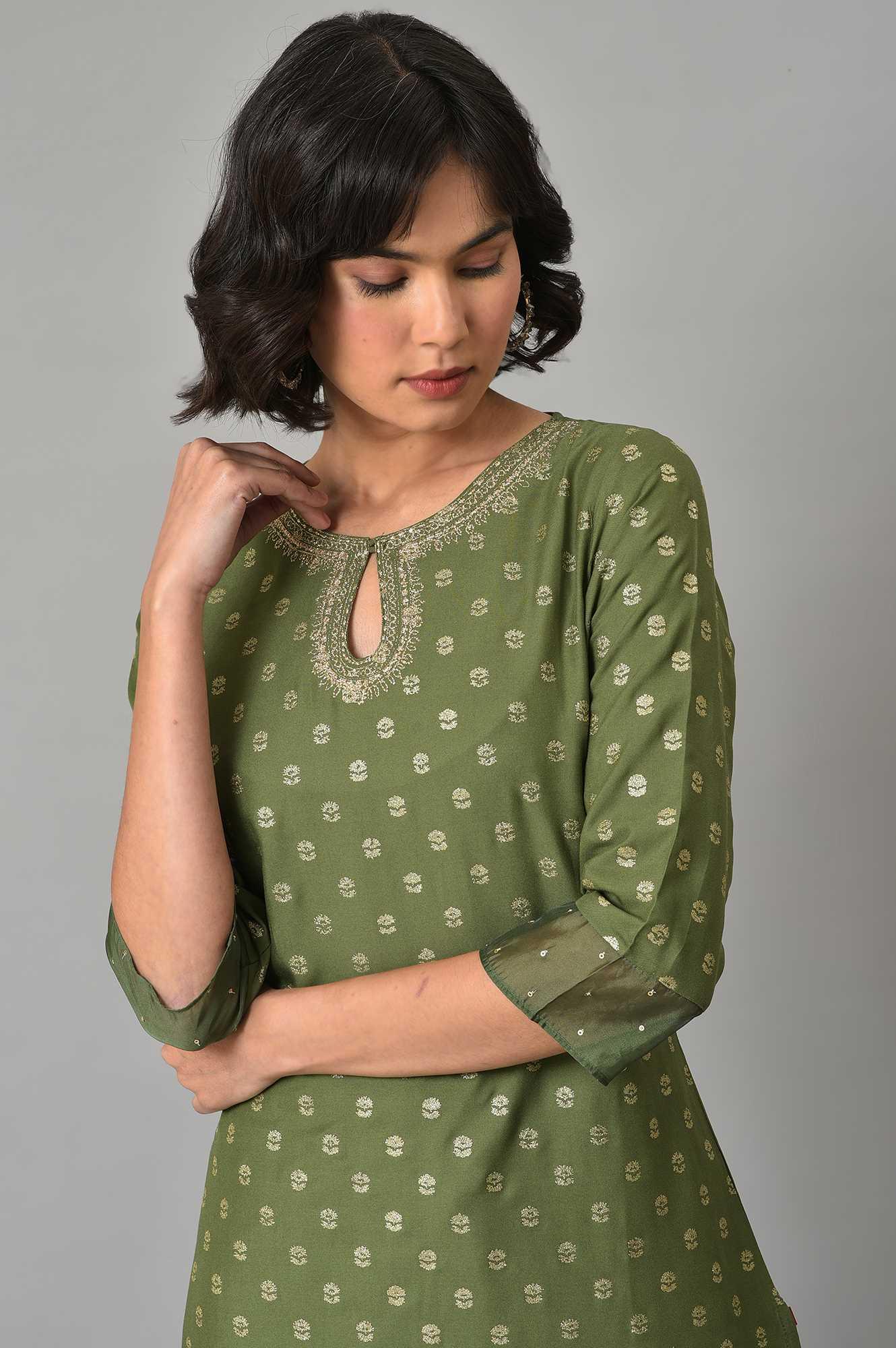 parallel dress for ladies Discover 10 parallel dress and yellow plazo suit ideas