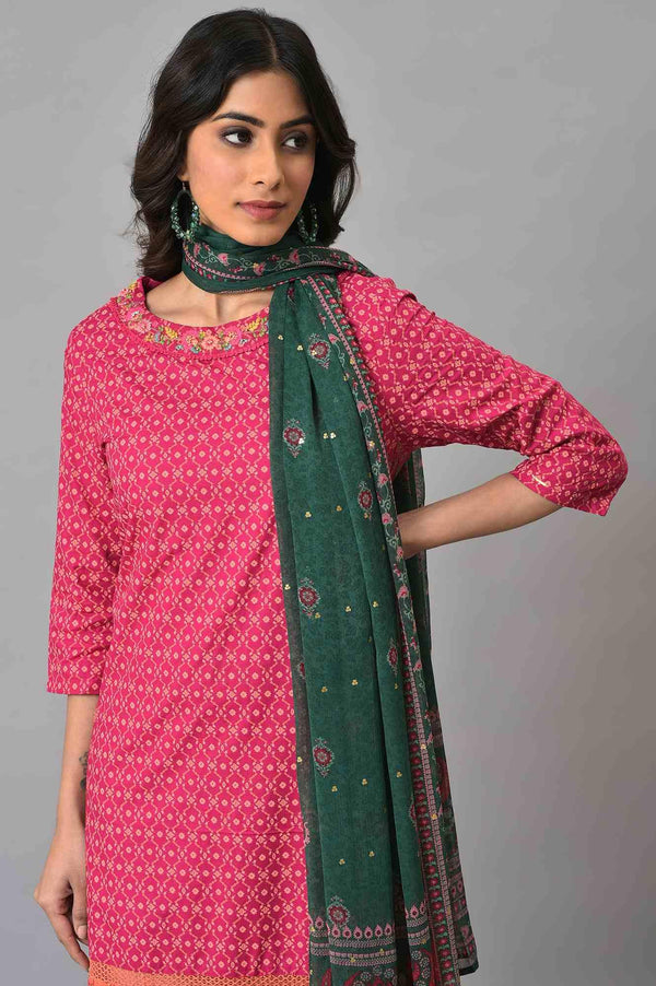 Dark Pink Boat Neck Embroidered kurta With Ecru Slim Pants And Green Printed Dupatta