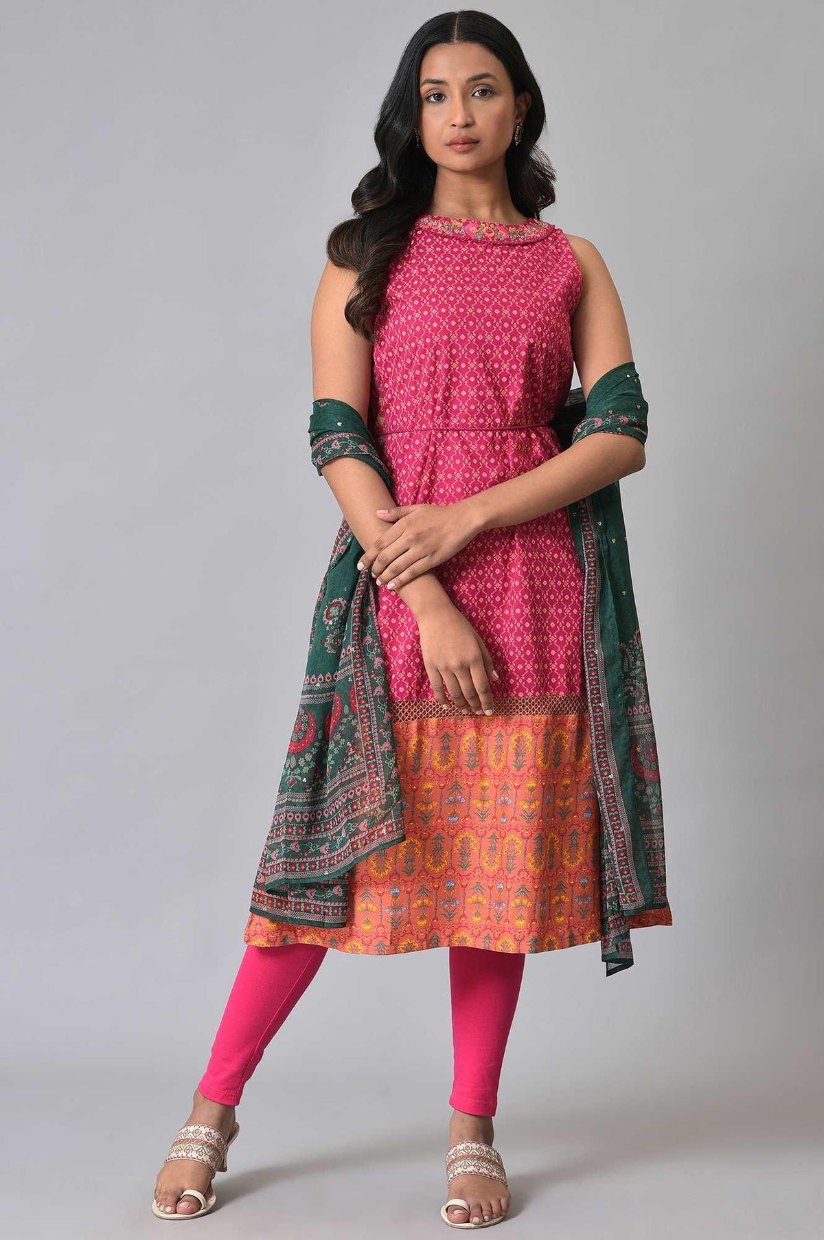Dark Pink Embroidered kurta With Pink Tights And Green Chiffon Dupataa - XS