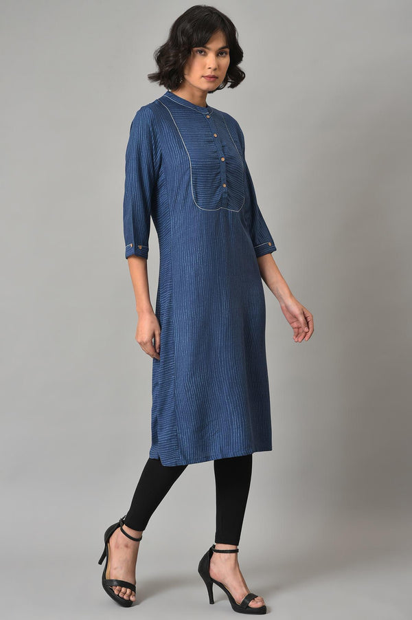 Blue Stripes Printed A-Line kurta With Black Tights
