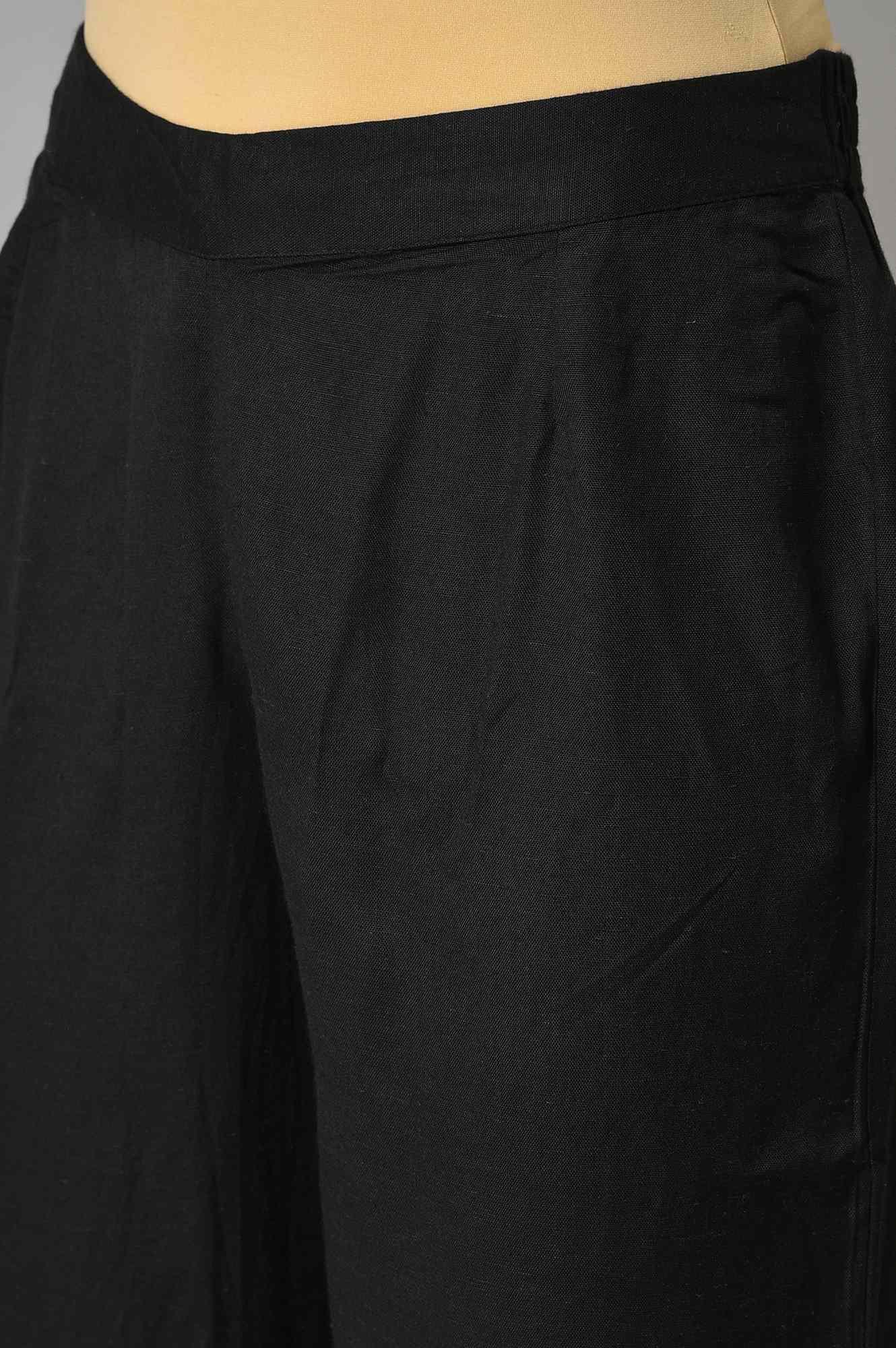 Green Thread Embroidered kurta With Black Straight Pants - wforwoman