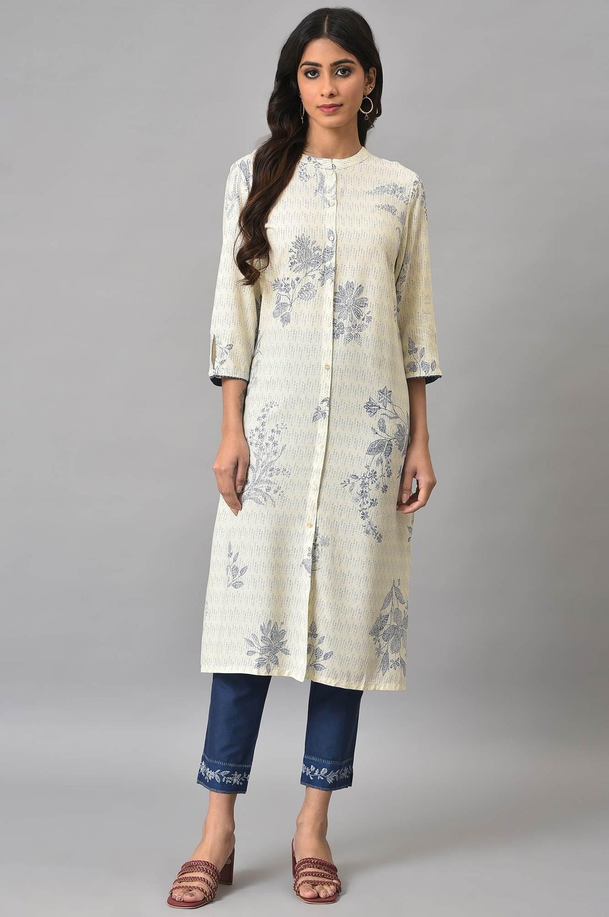 Ecru Floral Printed kurta With Blue Slim Pants - XS