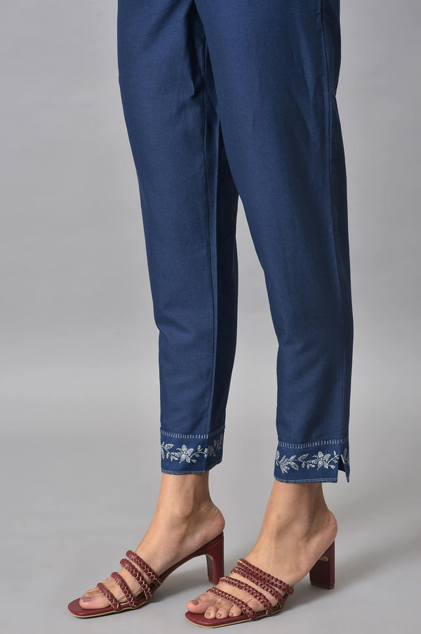 Ecru Floral Printed kurta With Blue Slim Pants