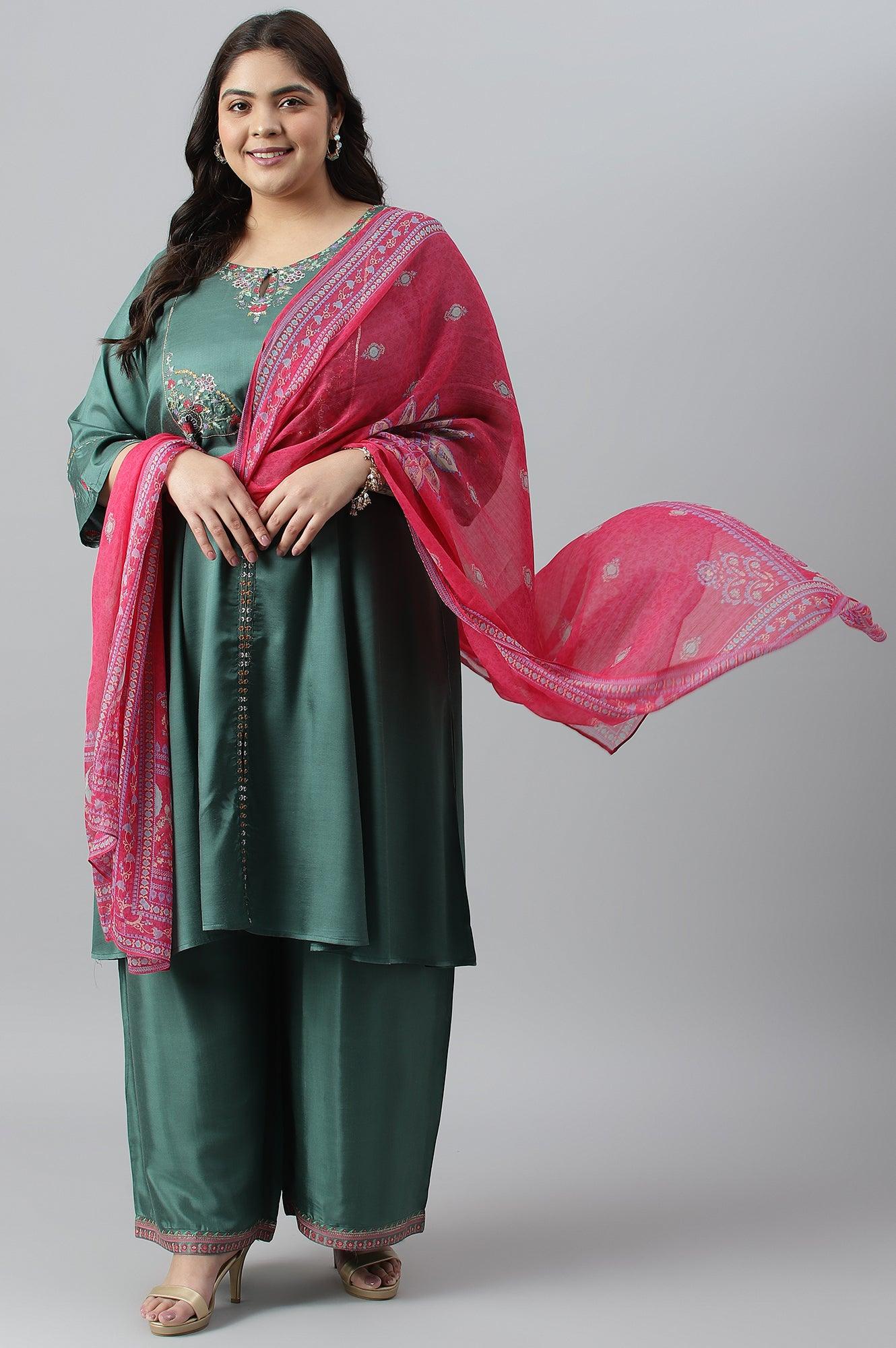 Plus Size Dark Green Embroidered kurta With Parallel Pants And Pink Printed Dupatta - wforwoman