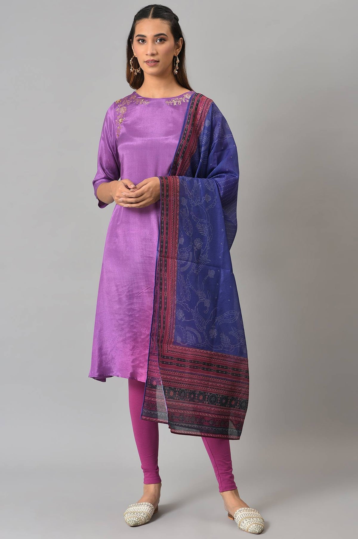 Dark Purple Ombre Cowl kurta With Tights And Bandhani Dupatta - XS
