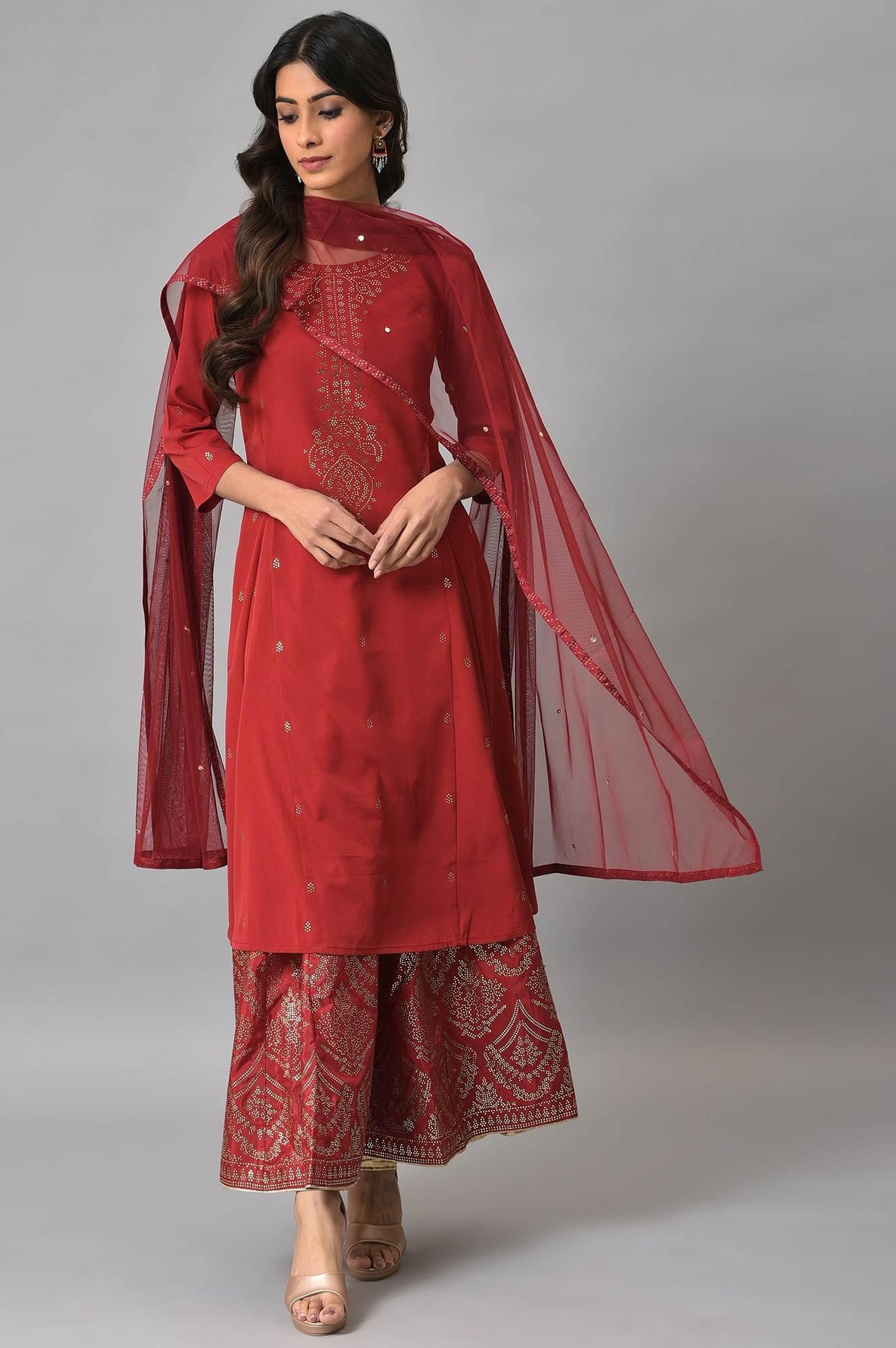 Red Mukaish Printed kurta With Flared Skirt And Mesh Dupatta - XS