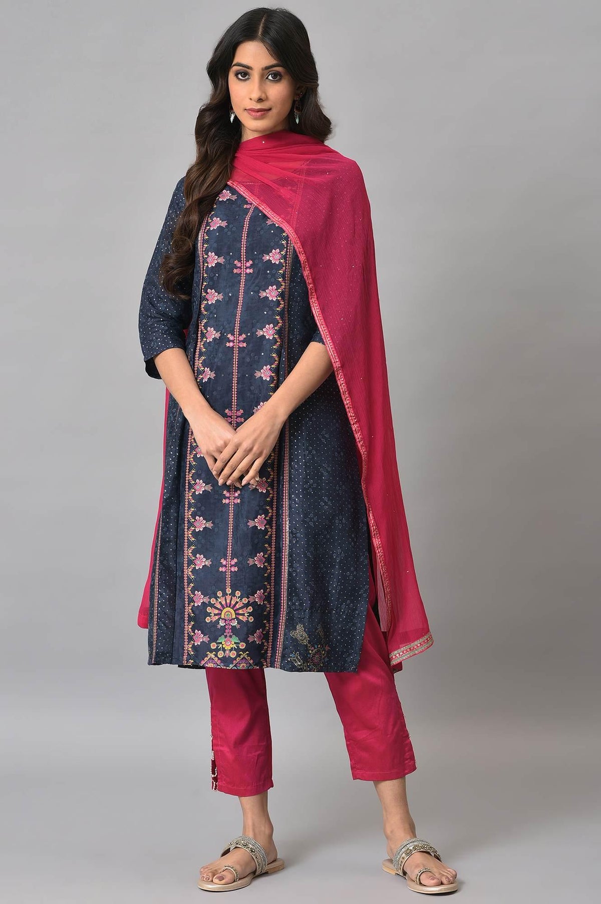 Royal Blue Mock Layered Festive kurta With Pink Slim Pants And Chiffon Dupatta - XS