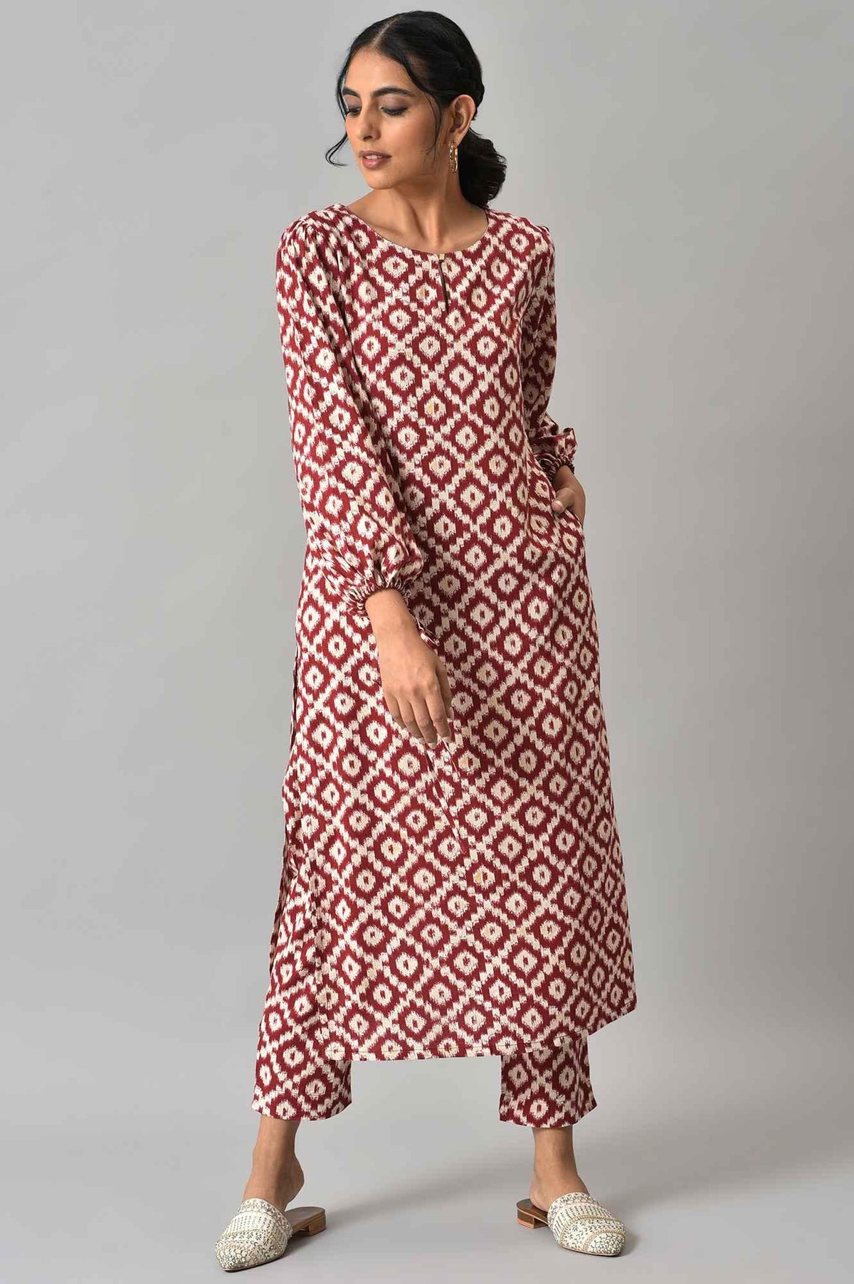 Dark Red Ikkat Print kurta with Slim Pants Co-ord Set - XS