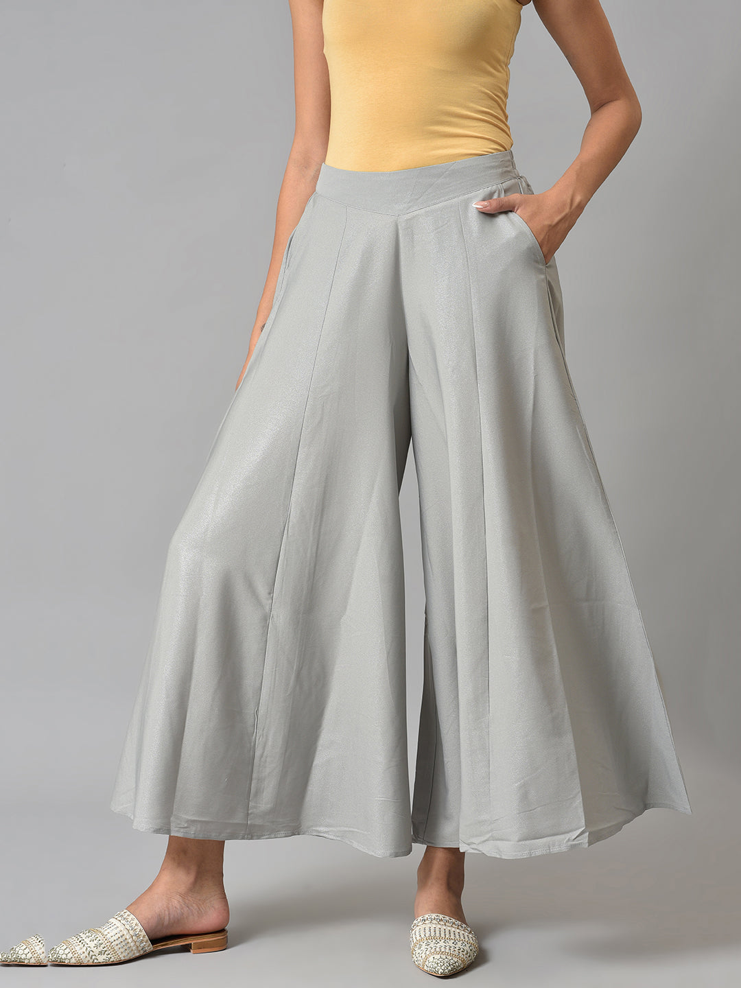 Elleven Women&