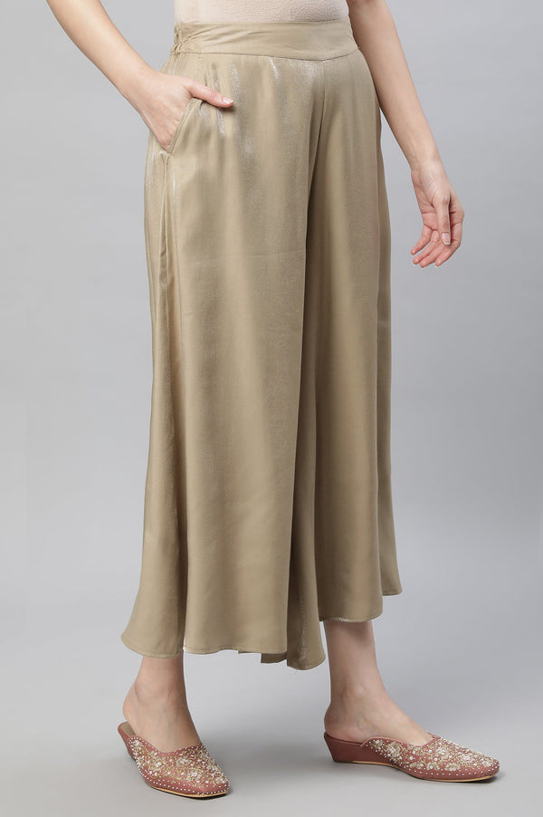 Gold Solid Flared Rayon Culottes With Slip On Closure