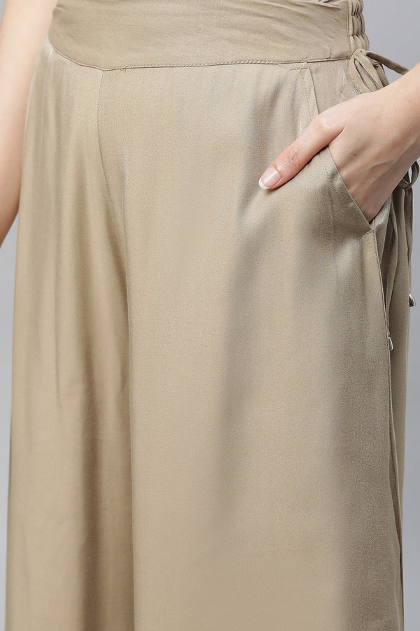 Gold Solid Flared Rayon Culottes With Slip On Closure