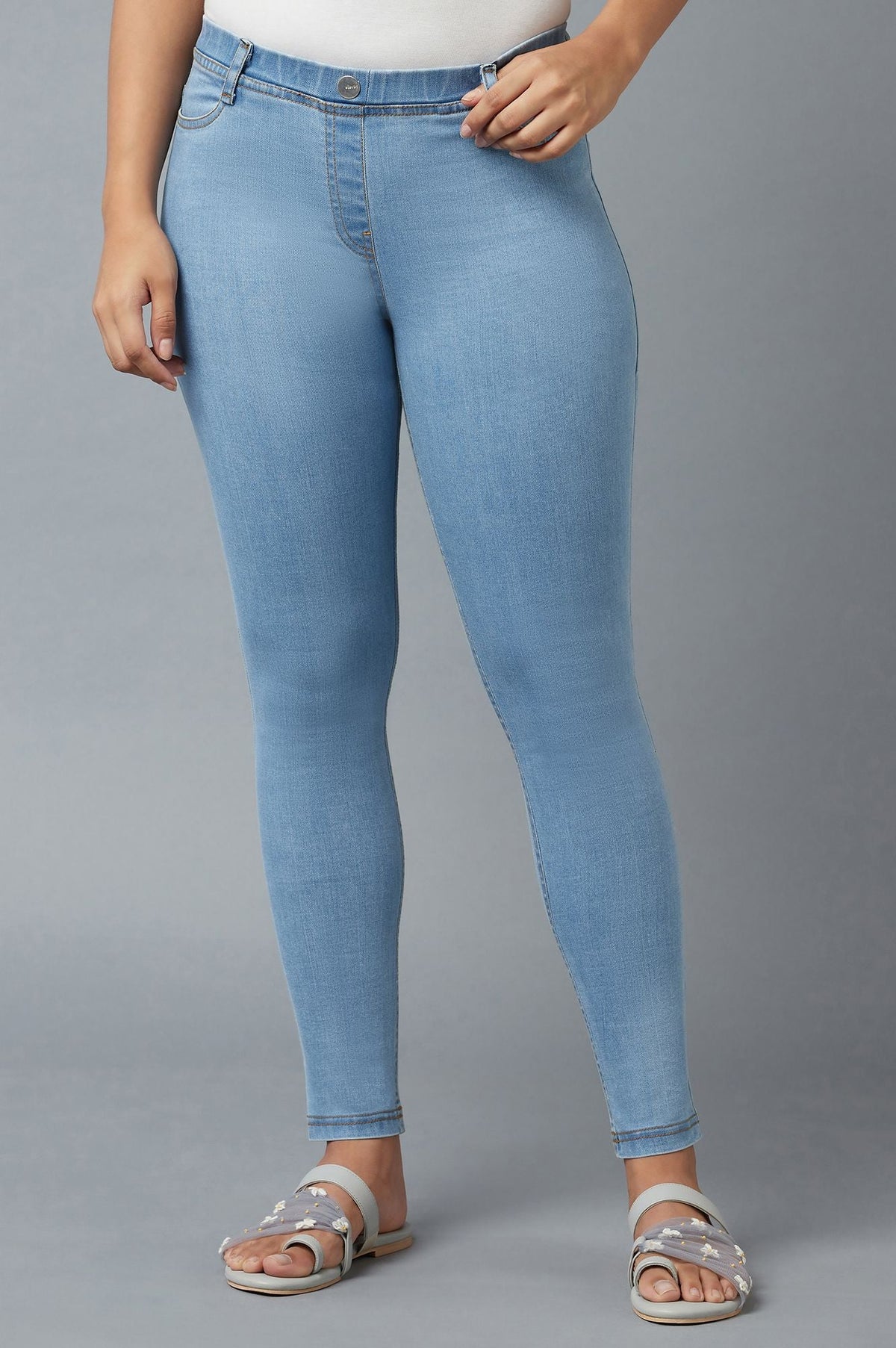 Ice Blue Solid Skinny-fit Denim Jeggings with Elasticated Waist - S