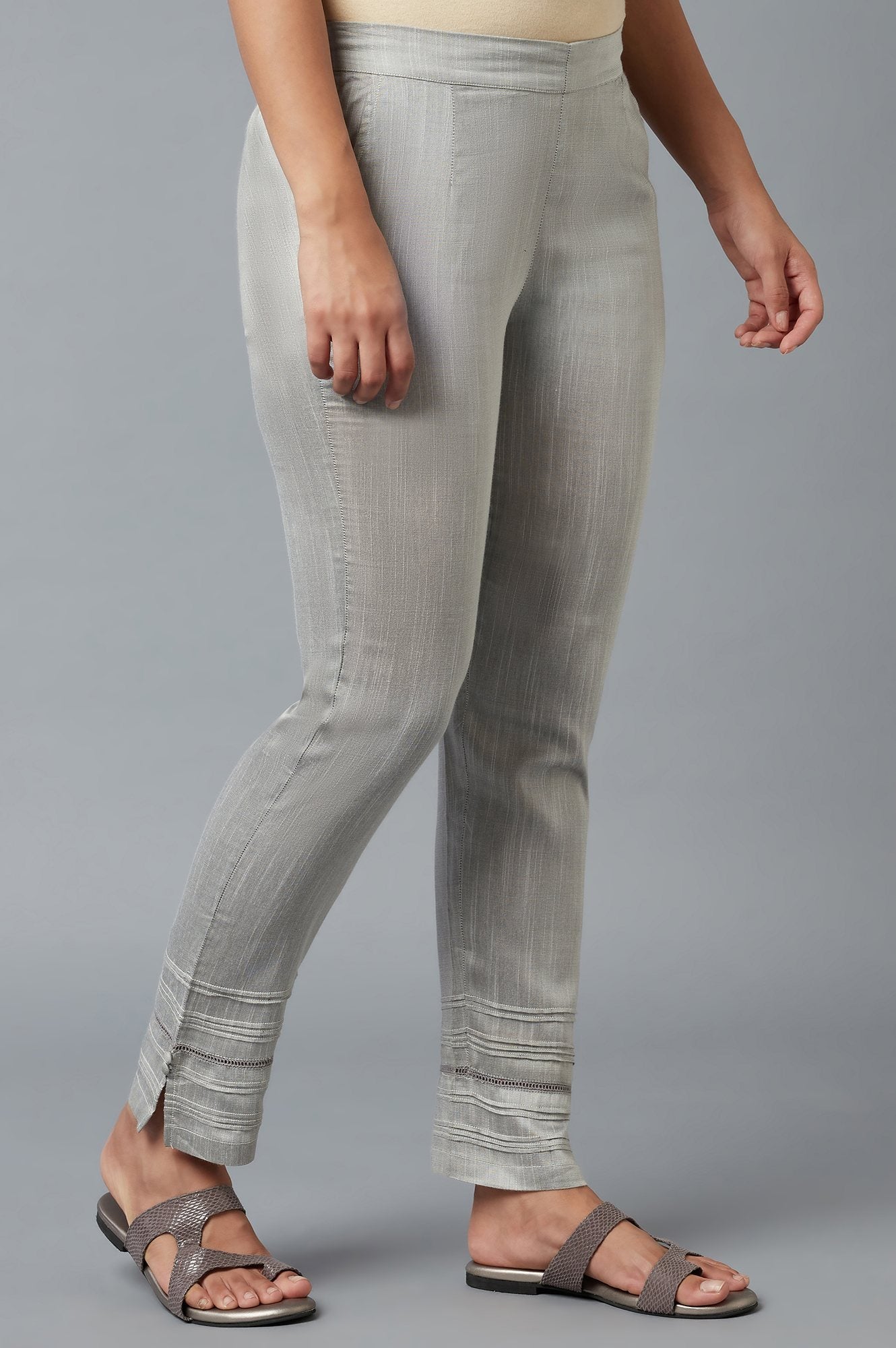 Grey Solid Straight Fit Trousers With Elasticated Waistband