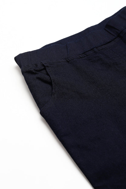 Navy Blue Solid Skinny Fit Denim Jeggings With Pintucks