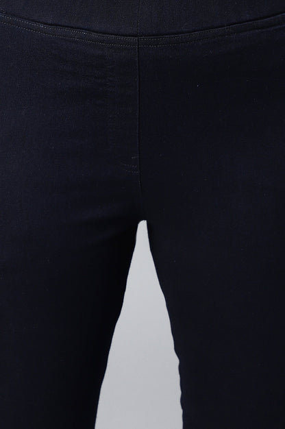 Navy Blue Solid Skinny Fit Denim Jeggings With Pintucks