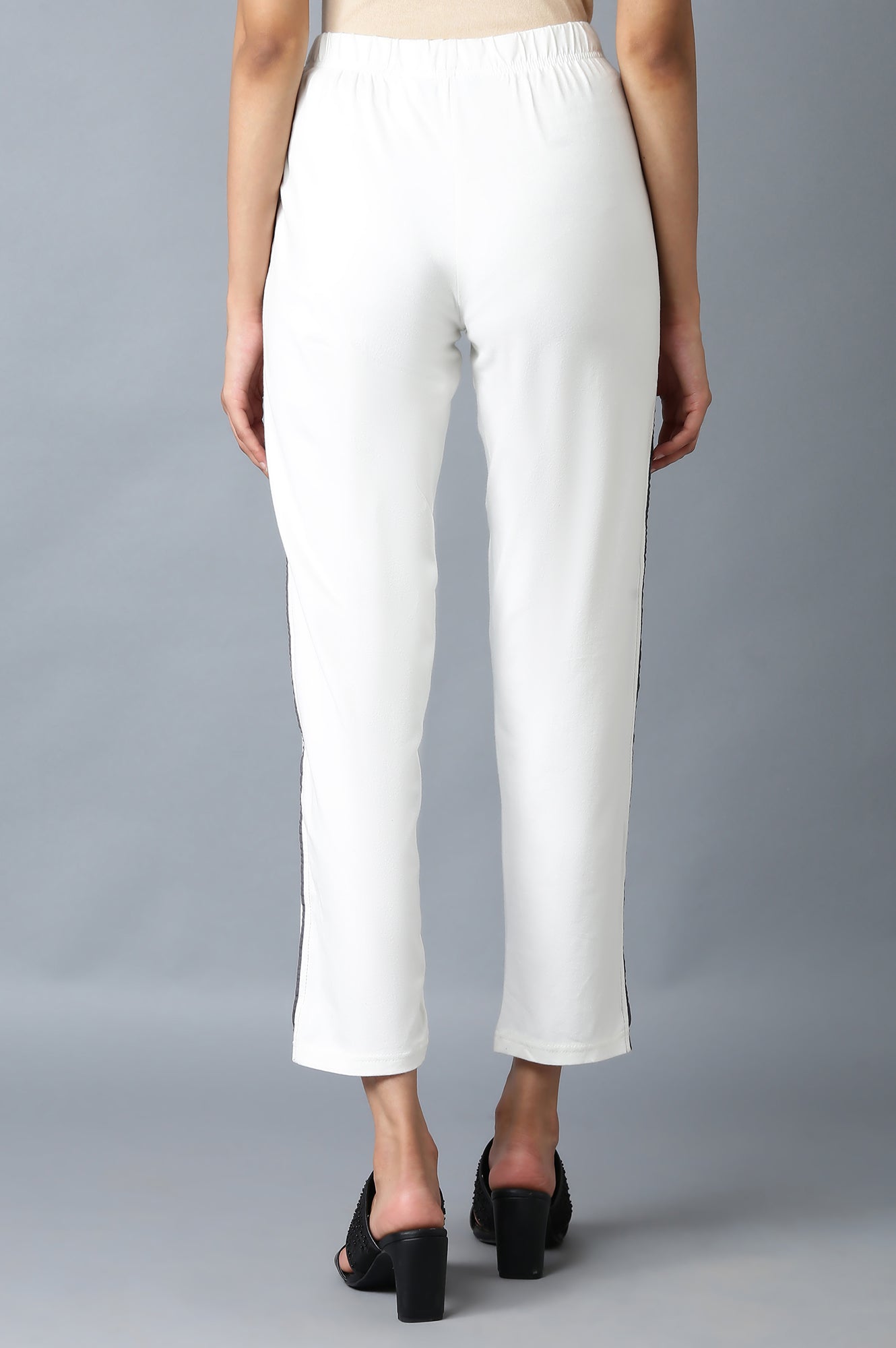 White Solid Straight Fit Cotton Pants With Elasticated Waistband