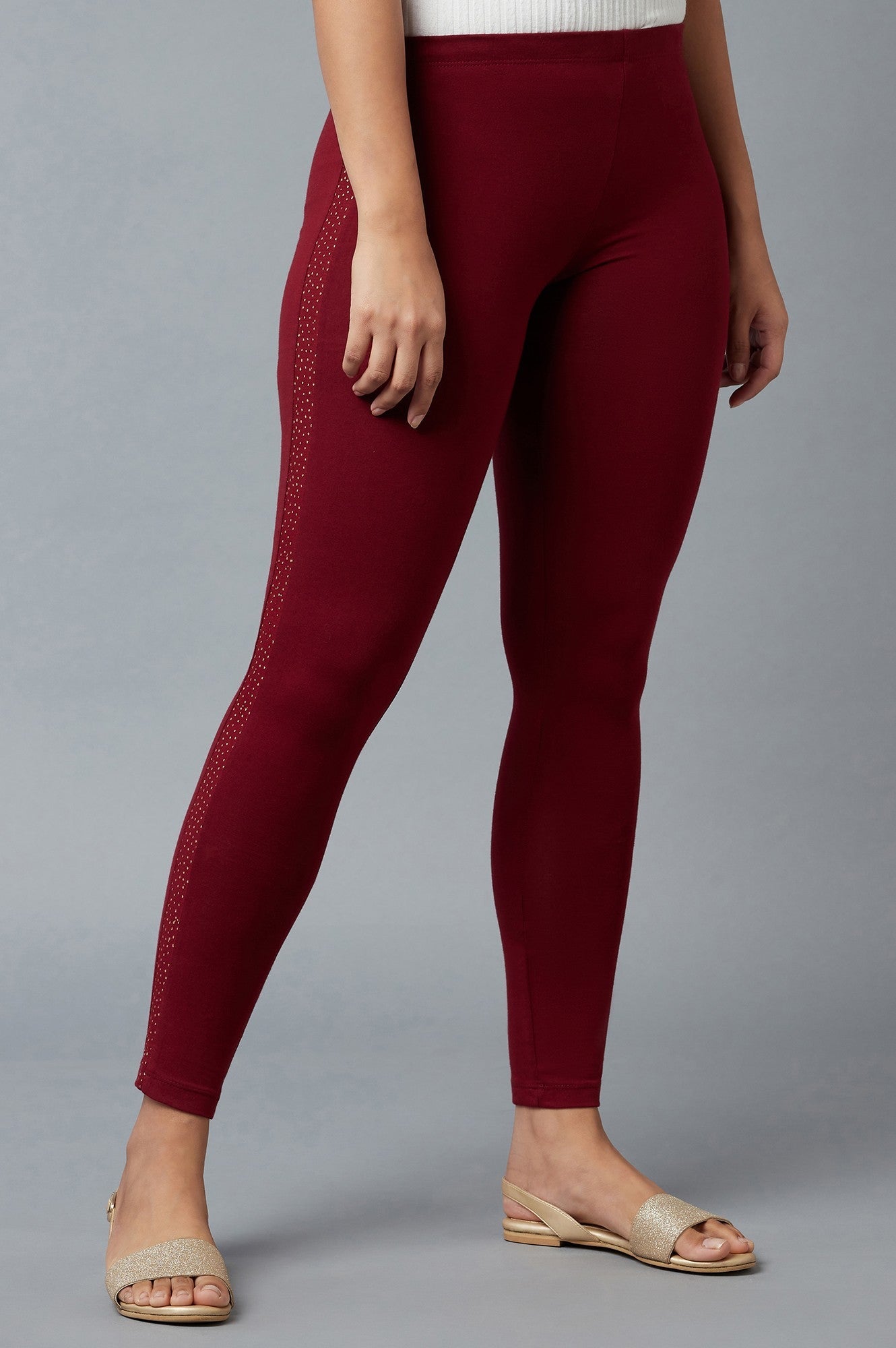 Maroon Solid Skinny Fit Cotton Tights With Elasticated Waistband