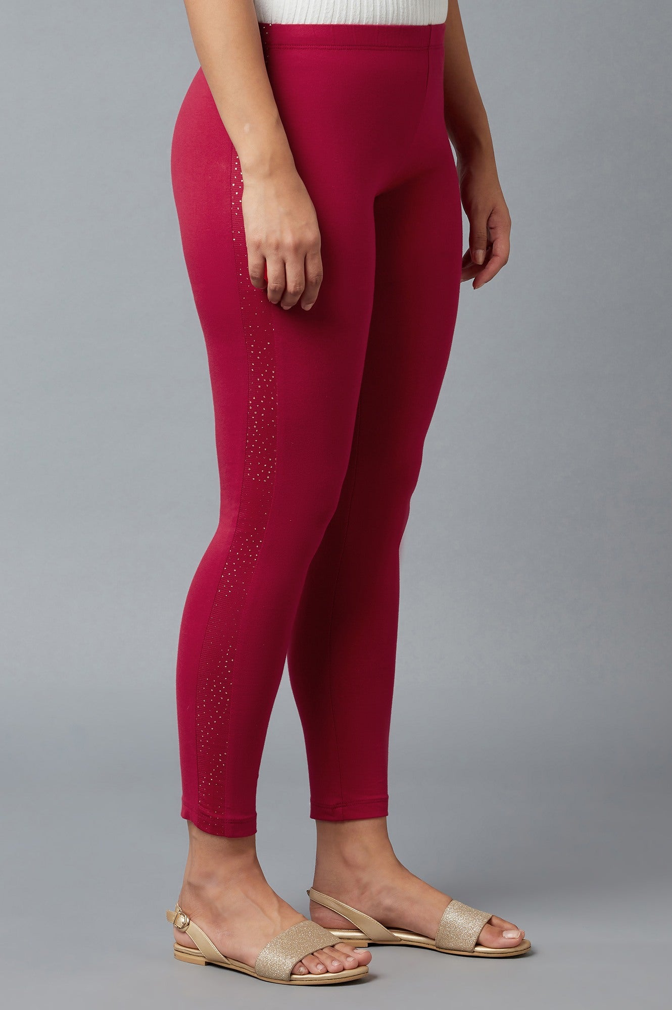 Red Solid Skinny Cotton Tights With Elasticated Waist