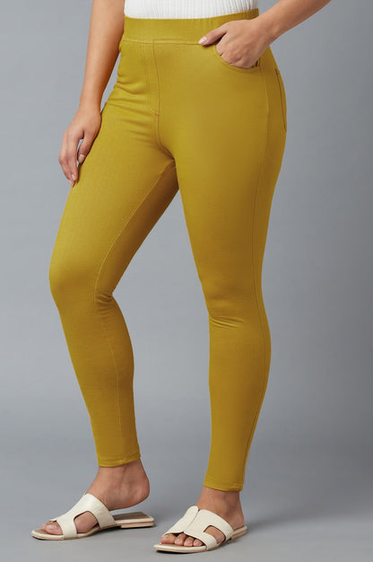 Yellow Solid Skinny Fit Cotton Jeggings With Elasticated Waist