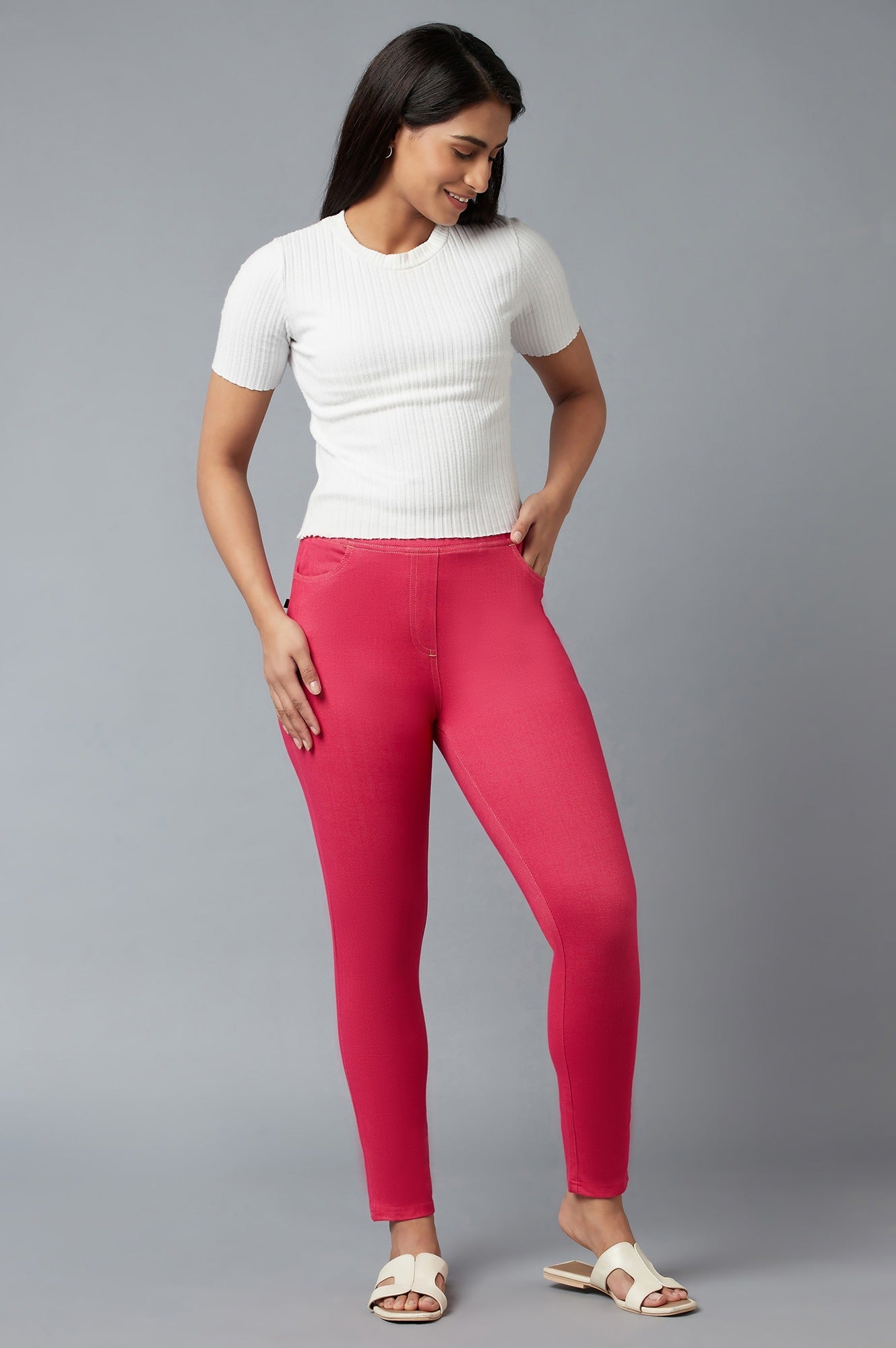 Pink Solid Skinny Fit Cotton Jeggings With Elasticated Waist