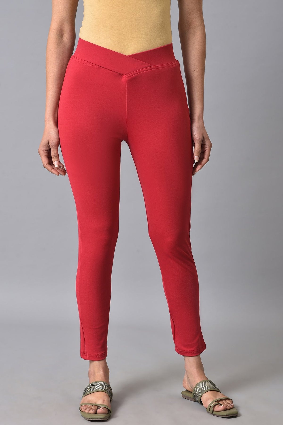 Elleven Women's Red Solid Skinny Fit Lycra Tights With Slip On Closure - XS