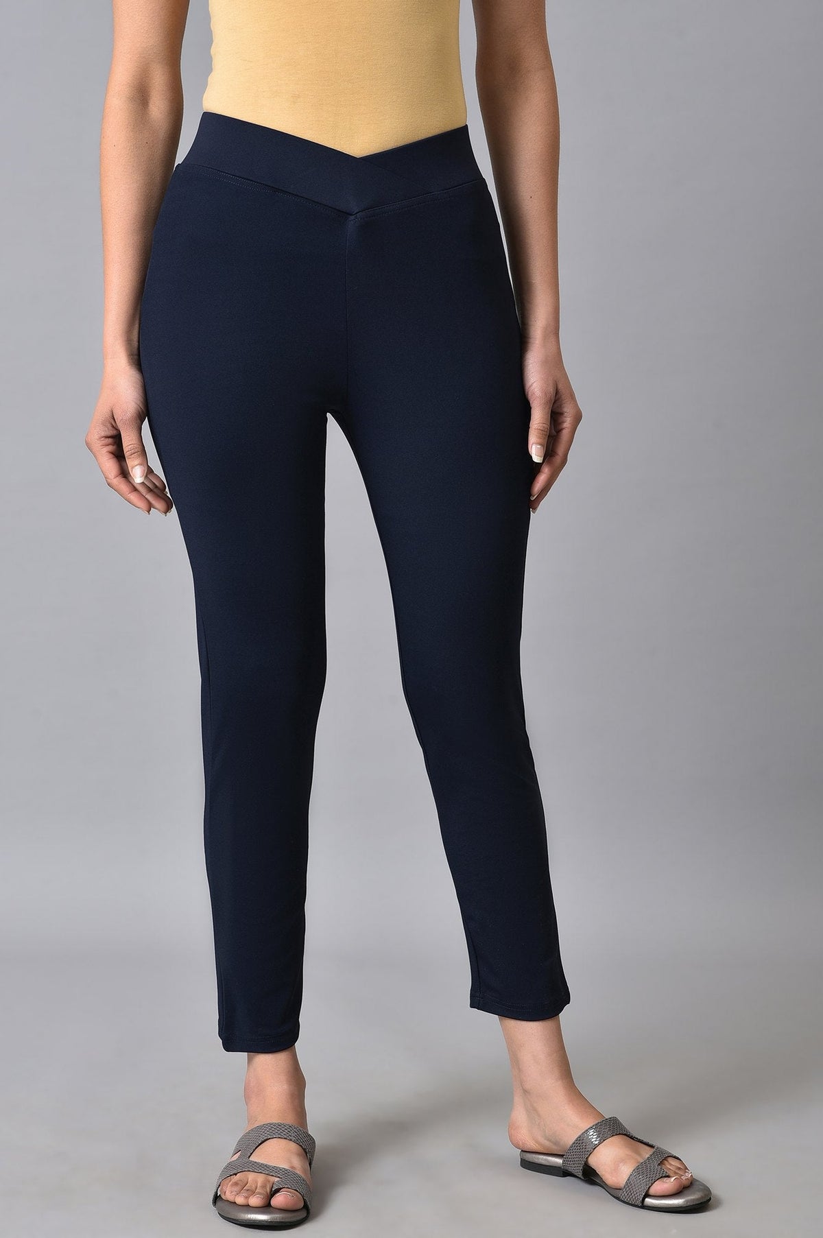 Elleven Women's Navy Blue Solid Skinny Fit Tights With Extra Stretch - XS
