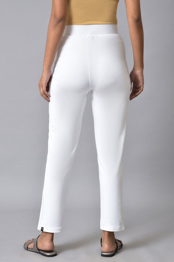 Elleven Women's White Solid Skinny Fit Tights with Slip On Closure