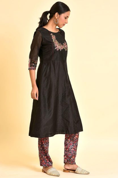 Black Chanderi kurta And Slim Pant Set - wforwoman