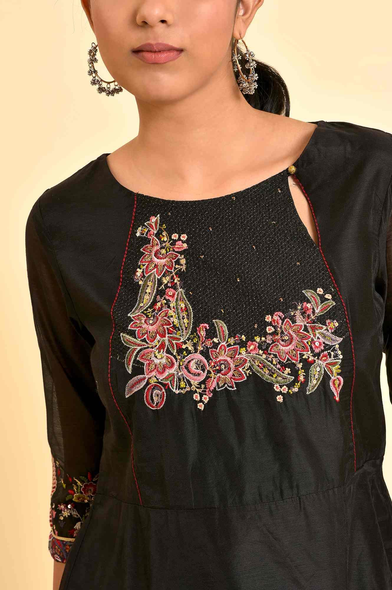 Black Chanderi kurta And Slim Pant Set - wforwoman