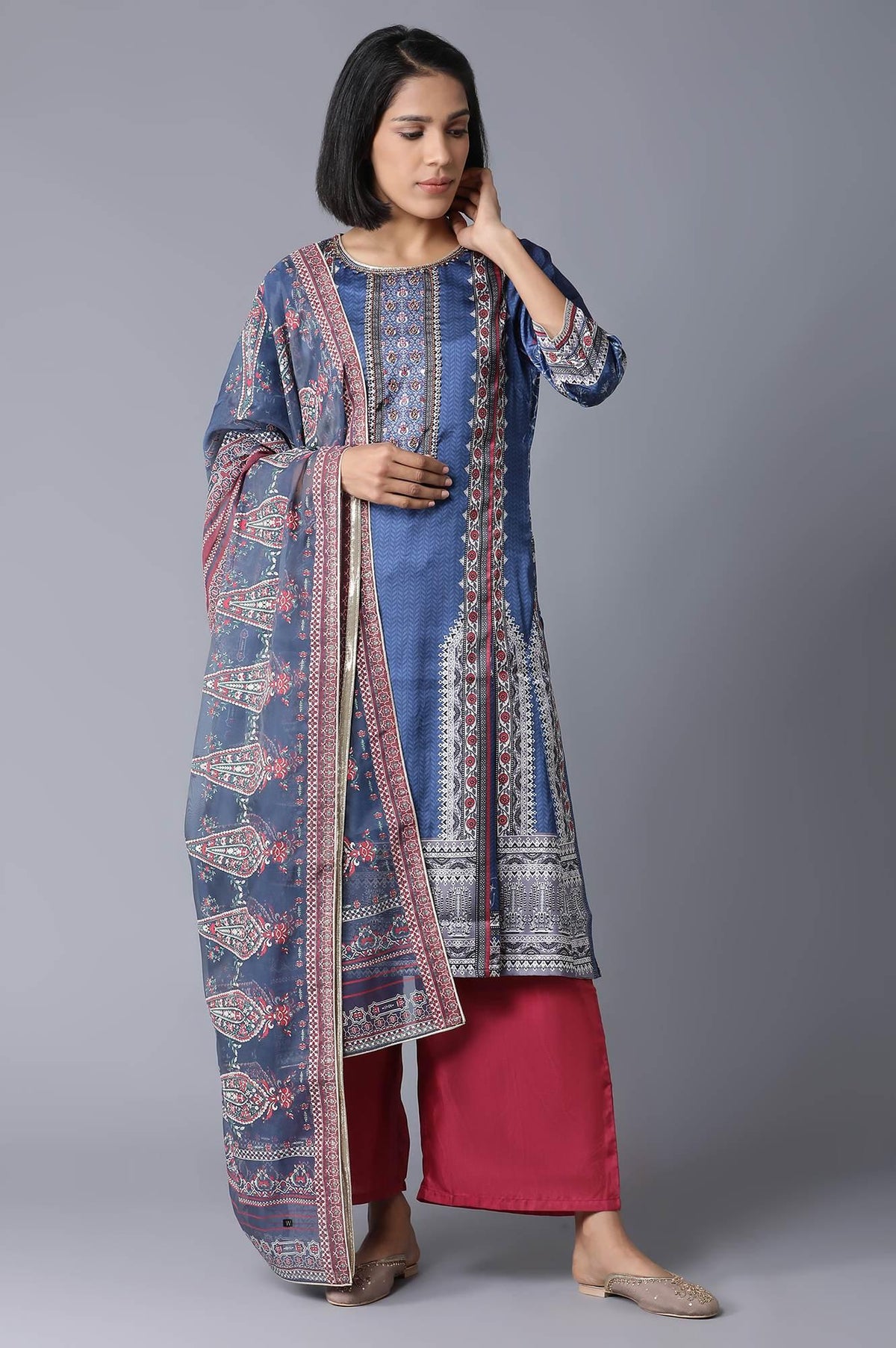 Blue Printed kurta, Parallel Pants and Dupatta Set - XS