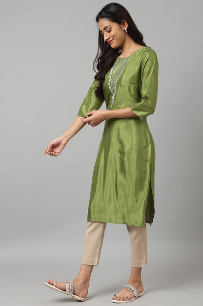 Green Embroidered Festive kurta