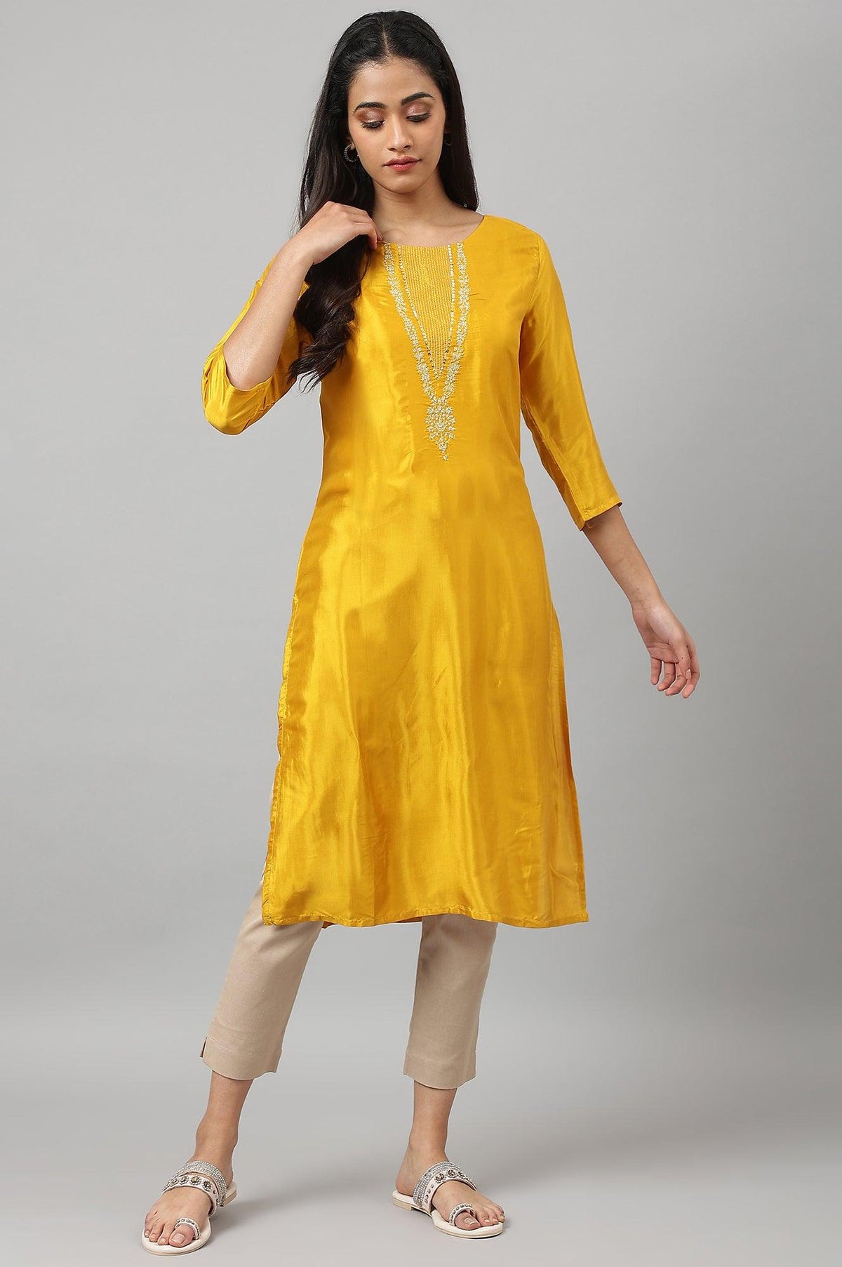 Yellow Embroidered Festive kurta - XS