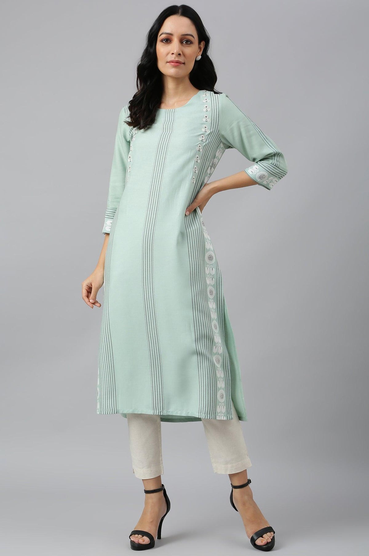 Green Printed kurta With Embroidery - XS