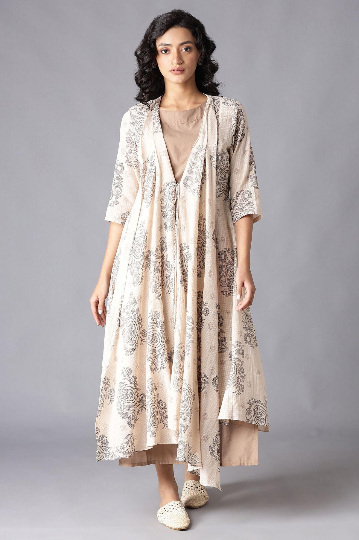 Beige draped Jacket With Straight Solid kurta - XS
