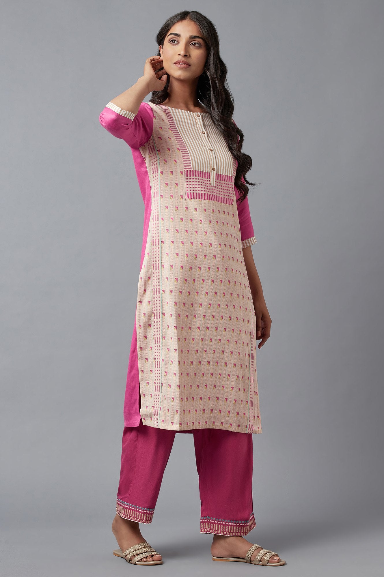 Light Pink Cotton Dobby kurta In Round Neck