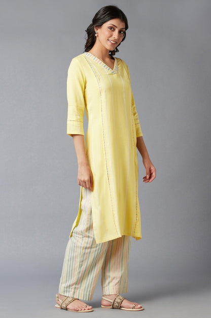 Light Yellow V-Neck kurta With Princess Seam Inserts - wforwoman