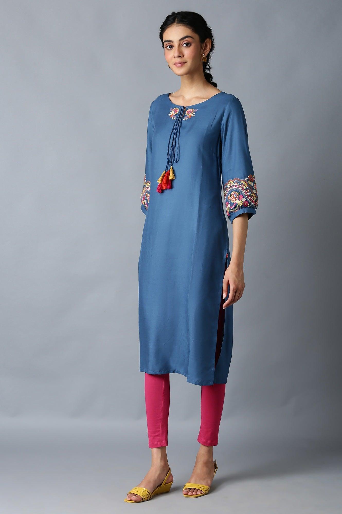 Deep Teal Straight Silhouette kurta With Thread Embroidery - wforwoman
