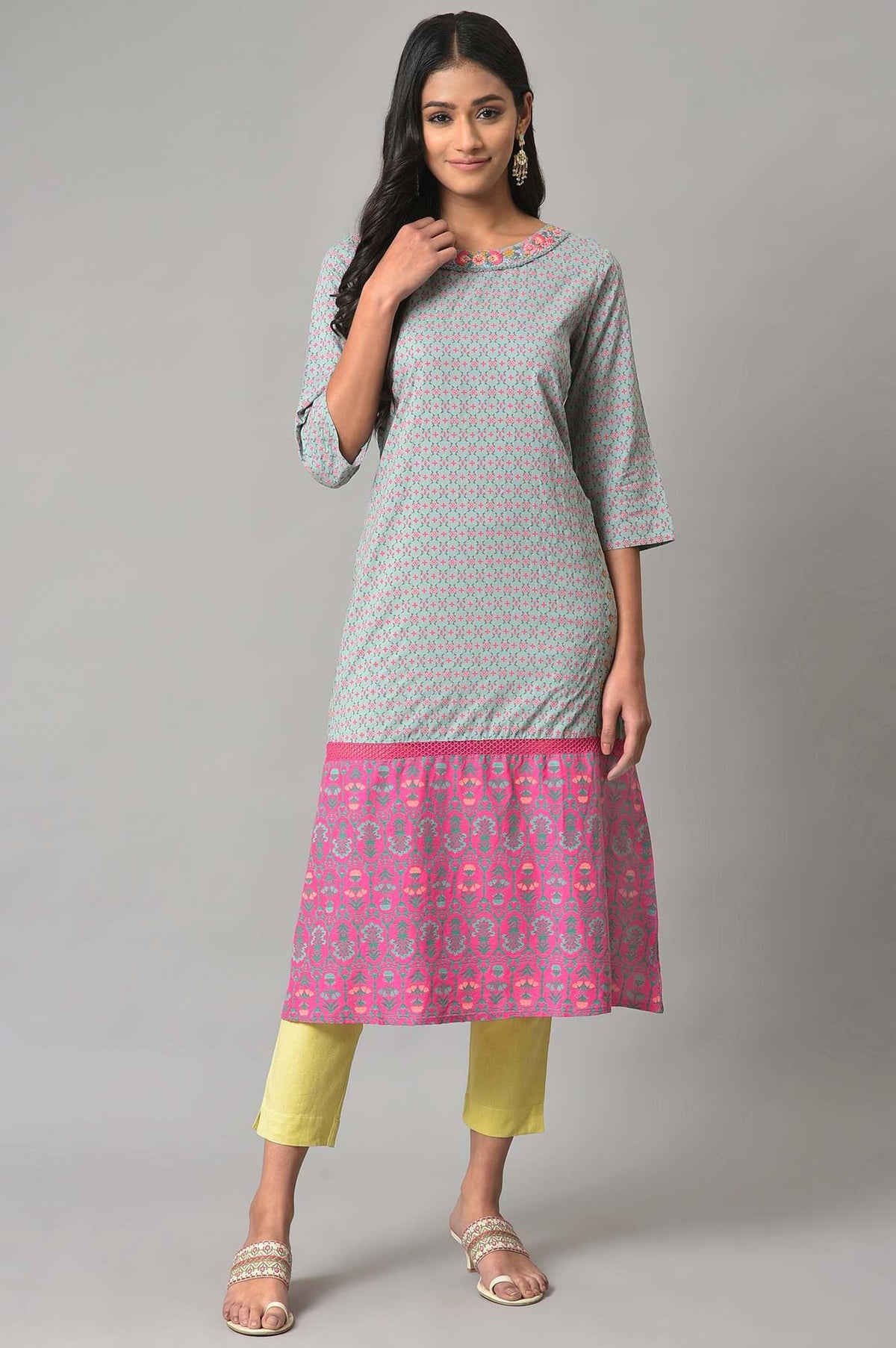 Blue And Pink Printed Straight kurta - XS