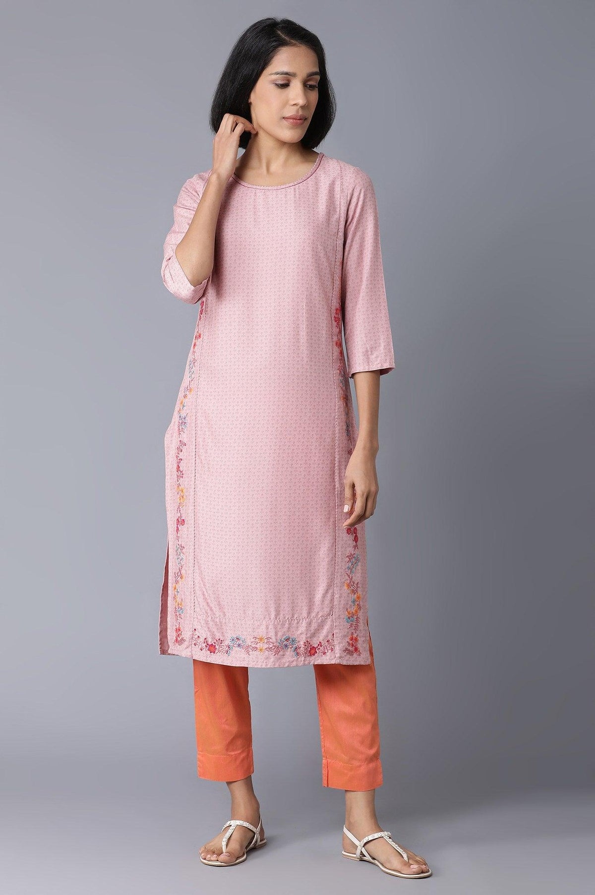 Light Pink Floral Print kurta With Thread Embroidery - XS