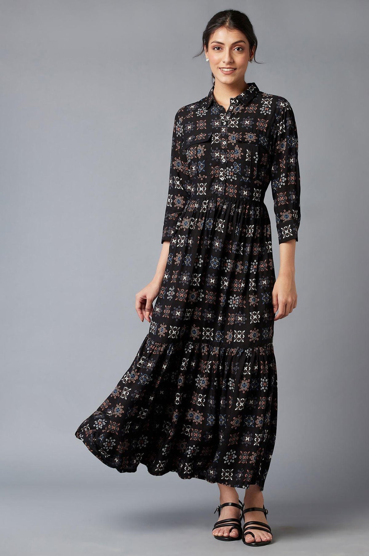 Black Abstract Printed Shirt Collar Maxi Dress - XS