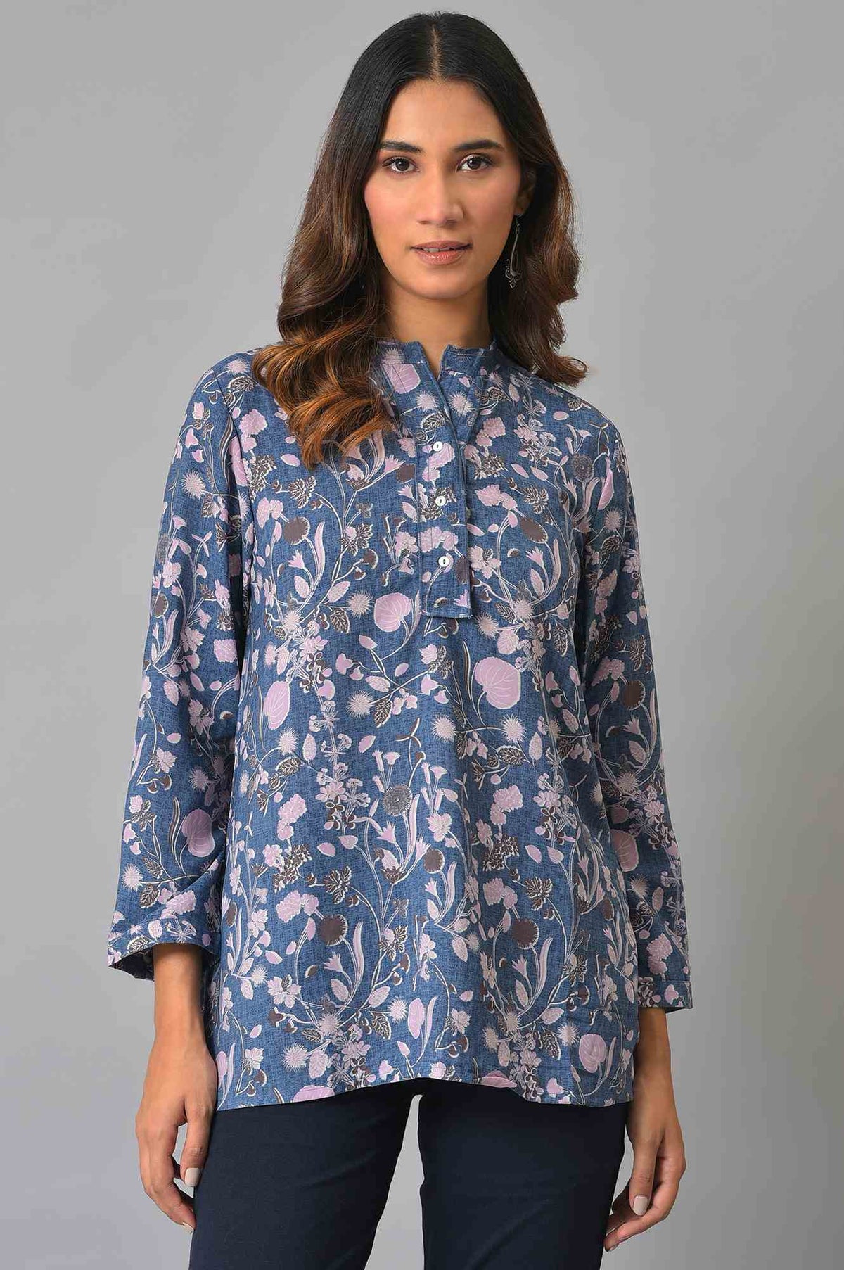 Blue Floral Print Cotton Top In Mandarin Collar - XS