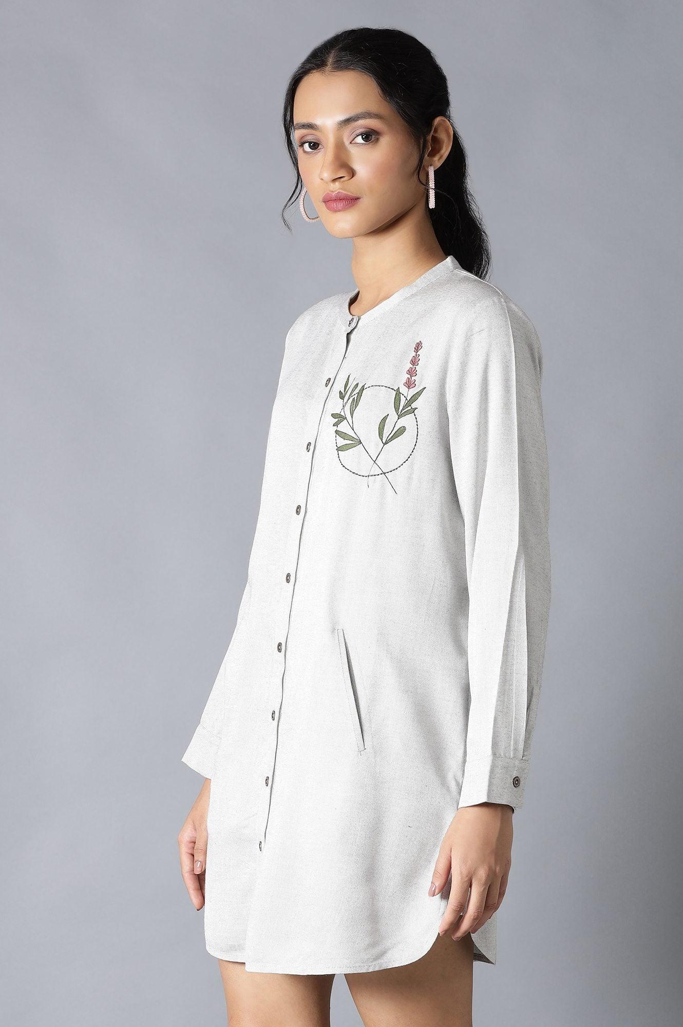 Light Grey Yarn-Dyed Tunic With Thread Embroidery In Mandarin Neck - wforwoman