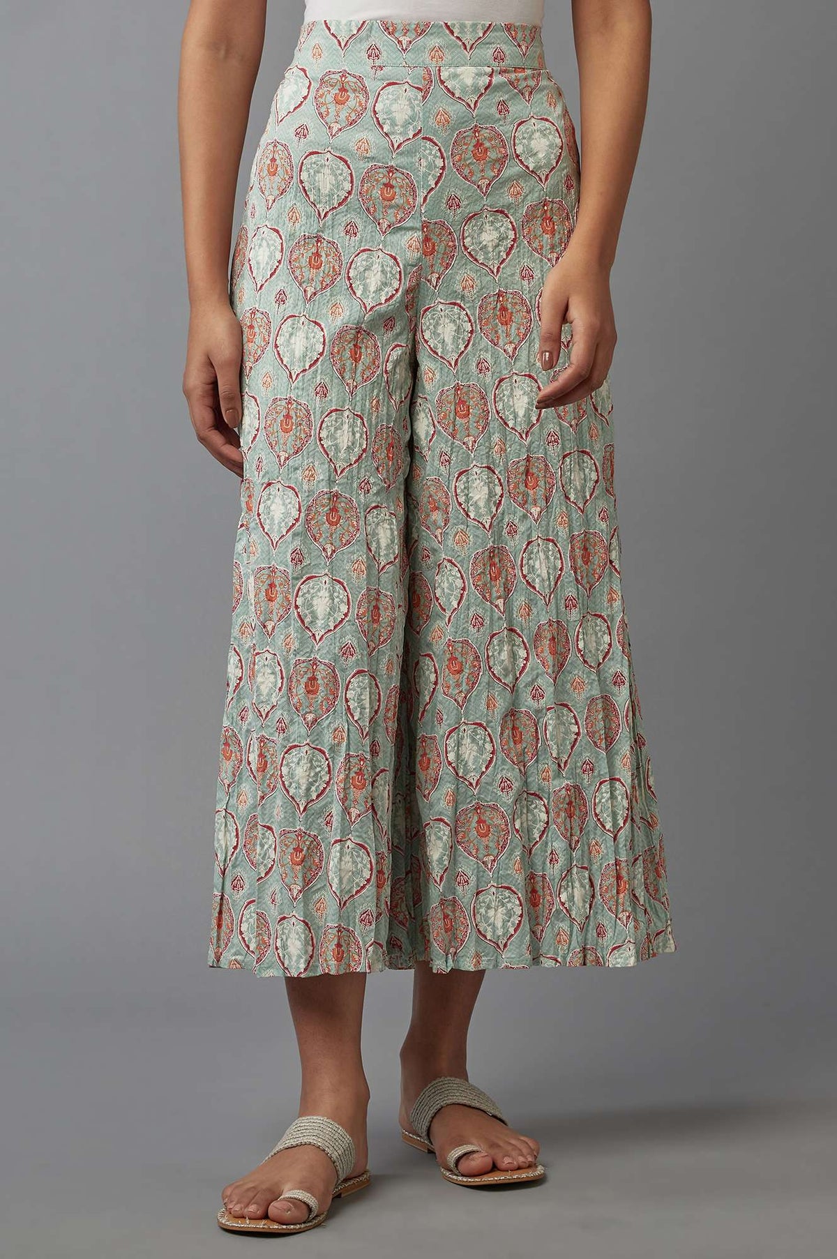 Green Floral Printed Flared Pants - S