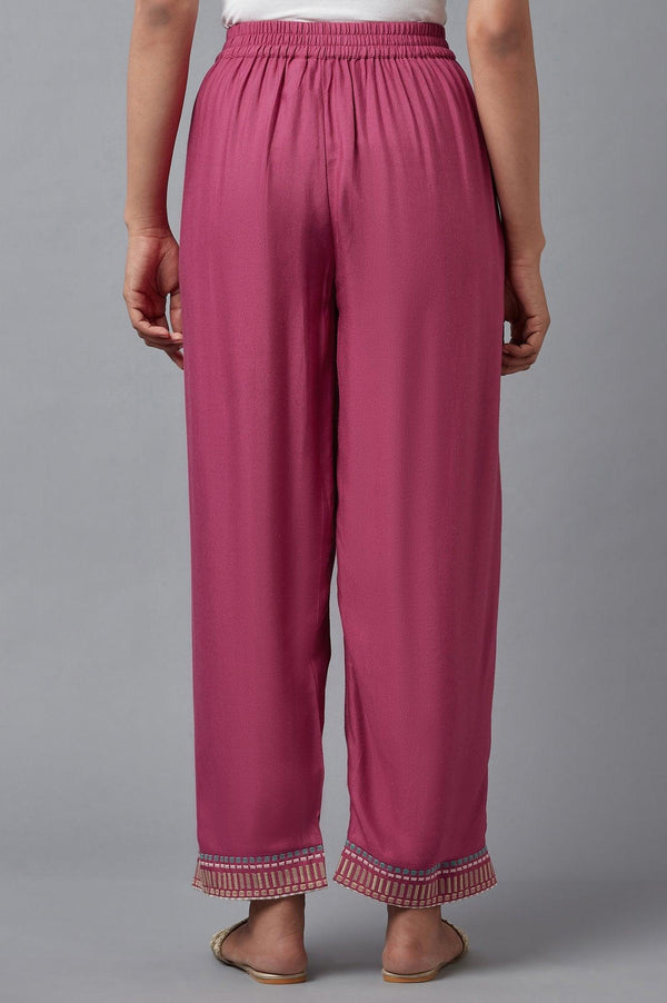 Pink Solid Slim Pants With Embroidery