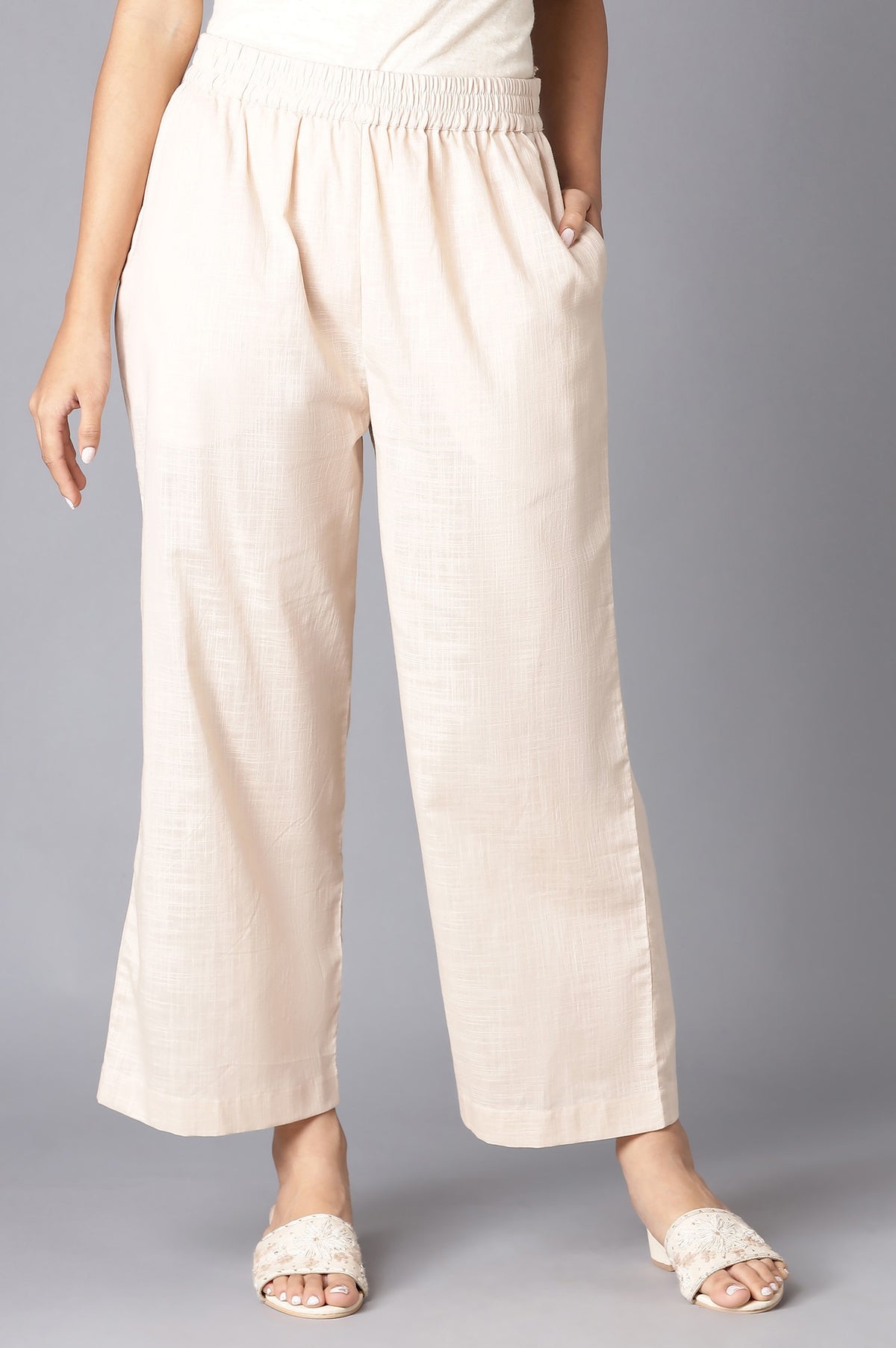 Beige Fully Elastication Parallel Pants - L