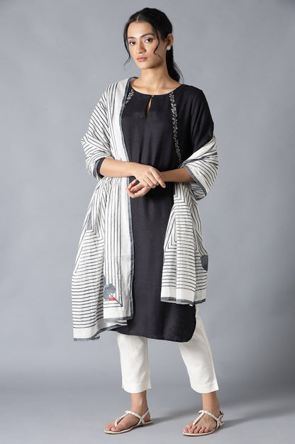 Ecru And Grey Printed Dupatta