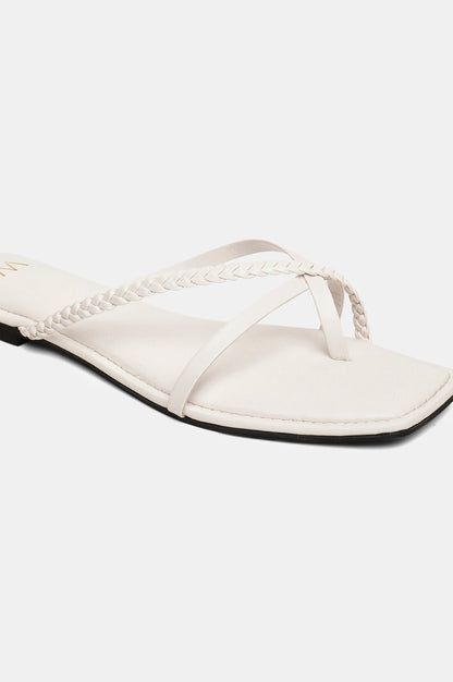 W Woven Design Open Flat