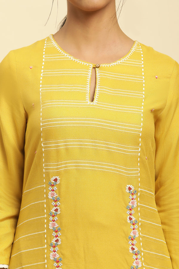 Mustard Embroidered Liva Eco Kurta And Drapped Parallel Pants