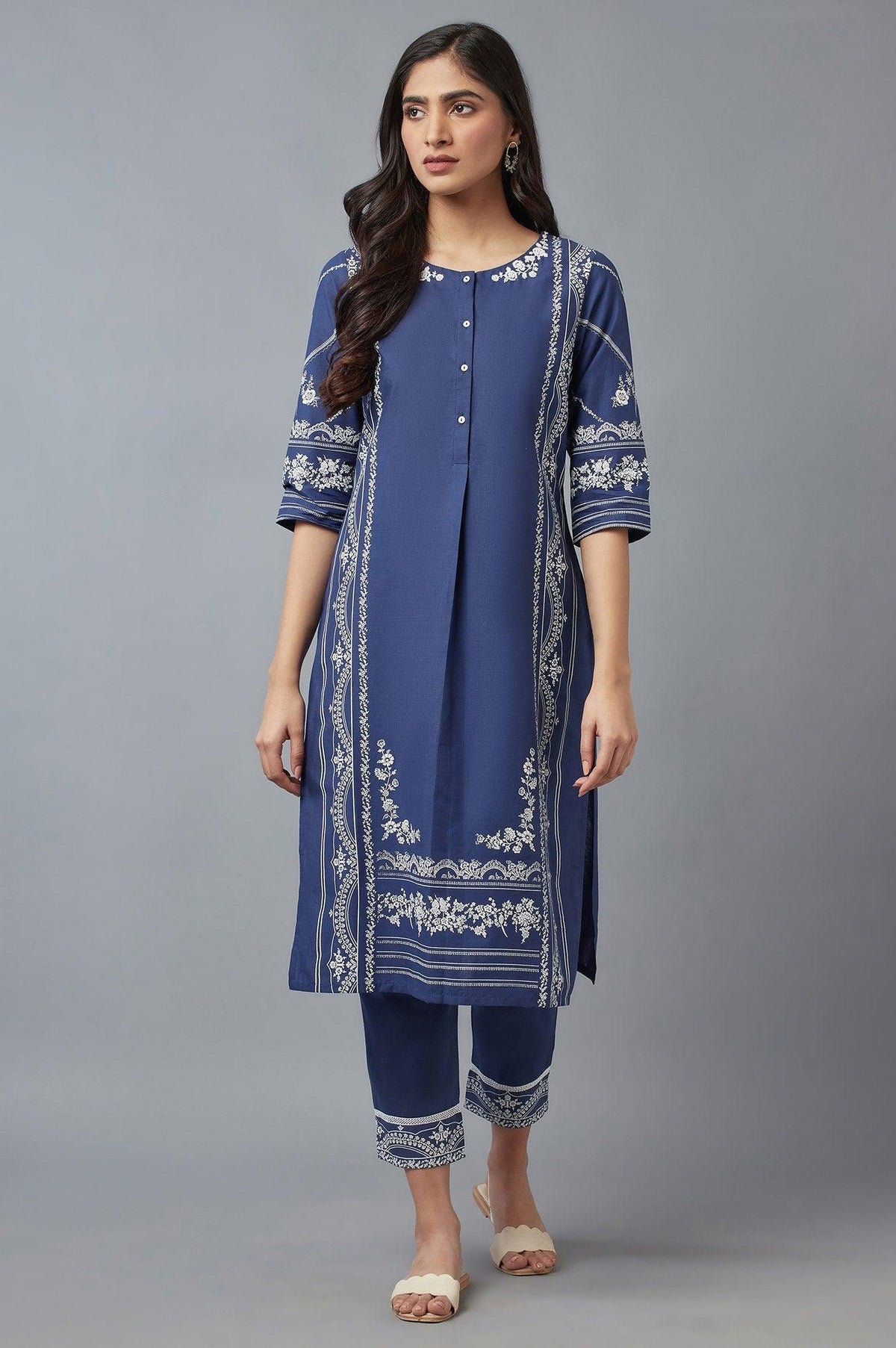 Navy Blue Floral Printed kurta with Parallel Pants - XS